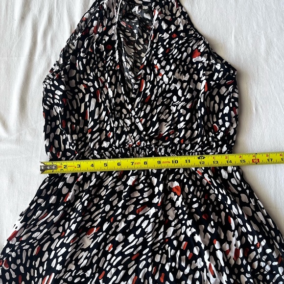 SHEIN Black and White Halter Tie Front Mini Dress - Picture 4 of 6